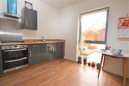 3 bedroom Terraced House to let in Philip Terrace, Edinburgh, EH16