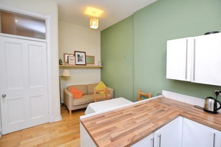 1 bedroom Flat to let in Comely Bank Street, Stockbridge, Edinburgh, EH4