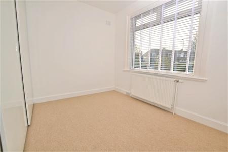 3 bedroom Flat to let in Craigleith Hill Loan, Edinburgh, EH4