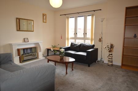 3 bedroom Flat to let in Moray Park Terrace, Meadowbank, Edinburgh, EH7