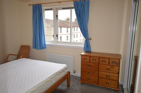 3 bedroom Flat to let in Moray Park Terrace, Meadowbank, Edinburgh, EH7