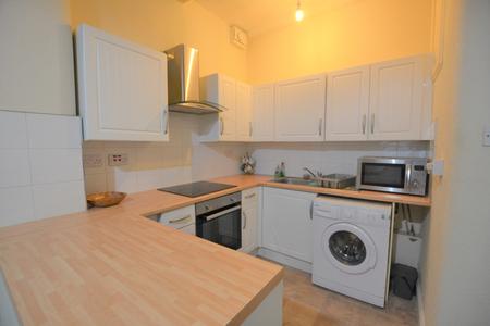 1 bedroom Flat to let in Bryson Road, Edinburgh, EH11