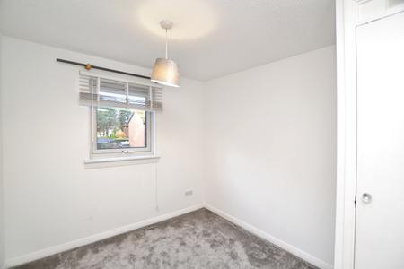4 bedroom Semi-detached house to let in Swanston Muir, Edinburgh, EH10