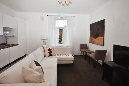 1 bedroom Flat to let in Glebe Place, Burntisland, KY3