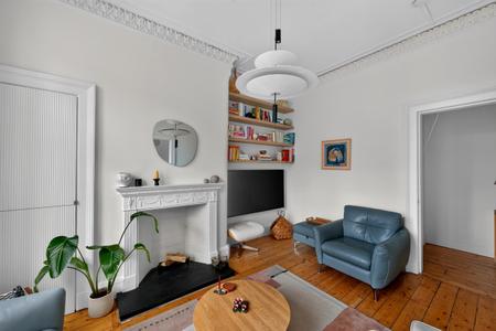 2 bedroom Flat for sale in 2f2, 3 Comely Bank Place, Edinburgh, EH4 1DT