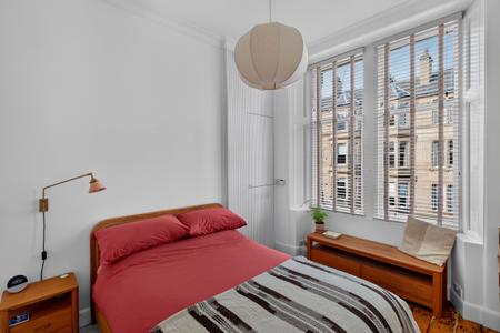 2 bedroom Flat for sale in 2f2, 3 Comely Bank Place, Edinburgh, EH4 1DT