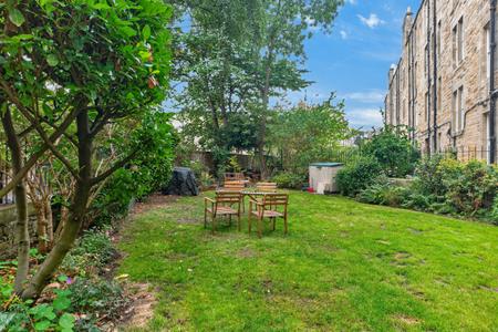 2 bedroom Flat for sale in 2f2, 3 Comely Bank Place, Edinburgh, EH4 1DT