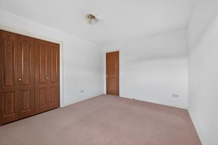 2 bedroom Flat for sale in 6 North Werber Park, Edinburgh, EH4 1TD