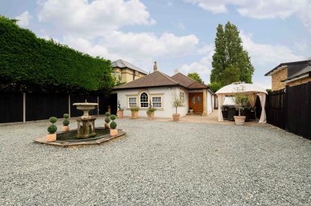 3 bedroom Detached bungalow for sale in Chessington Road, Ewell, Epsom, KT19