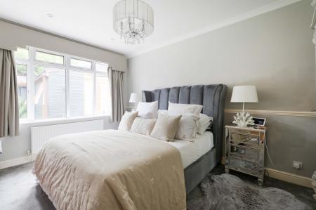 3 bedroom Detached bungalow for sale in Chessington Road, Ewell, Epsom, KT19