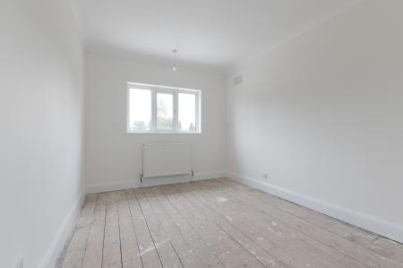 3 bedroom Detached house for sale in Chesterfield Road, Ewell, Epsom, KT19