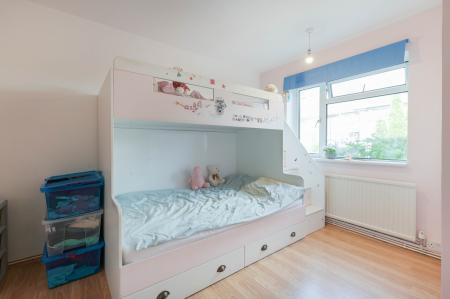 2 bedroom Maisonette for sale in Collier Close, West Ewell, Epsom, KT19