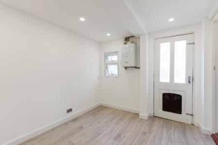 2 bedroom Maisonette for sale in Collier Close, West Ewell, Epsom, KT19