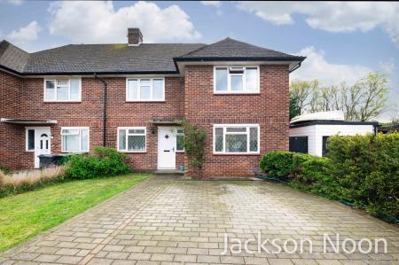 2 bedroom Maisonette for sale in Collier Close, West Ewell, Epsom, KT19