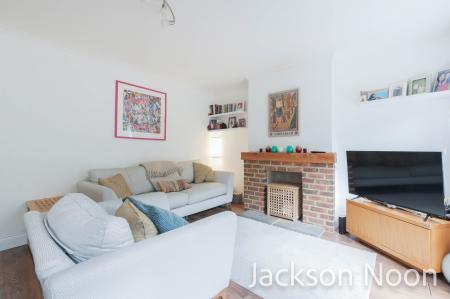 2 bedroom Maisonette for sale in Collier Close, West Ewell, Epsom, KT19