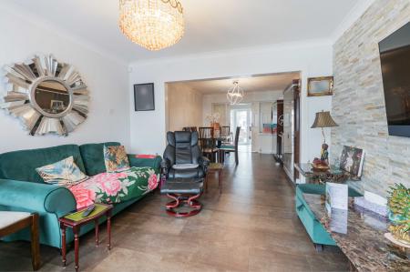 3 bedroom Semi-detached house for sale in Fairfield Way, Ewell, Epsom, KT19