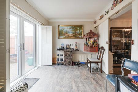 3 bedroom Semi-detached house for sale in Fairfield Way, Ewell, Epsom, KT19