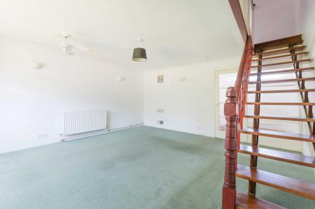 3 bedroom Terraced House for sale in Gander Green Lane, Sutton, SM3