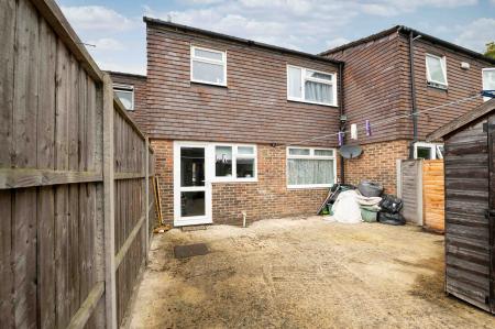 3 bedroom End of terrace house for sale in Hollymoor Lane, Epsom, KT19