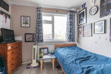 3 bedroom Terraced House for sale in Hyperion Place, Epsom, KT19