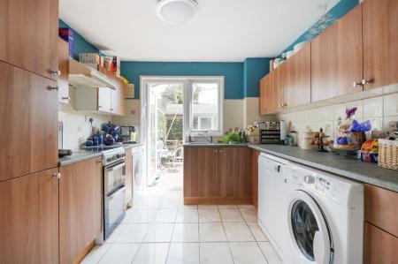 3 bedroom Terraced House for sale in Hyperion Place, Epsom, KT19