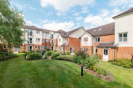 1 bedroom Retirement property for sale in Kingston Road, Ewell, Epsom, KT19