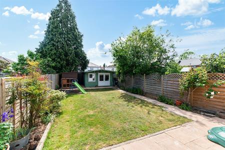 3 bedroom Semi-detached house for sale in Kingsmead Close, West Ewell, Epsom, KT19