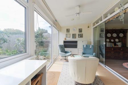 3 bedroom Semi-detached house for sale in Meadowview Road, Epsom, KT19