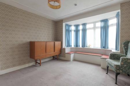 3 bedroom Semi-detached house for sale in Oakland Way, Ewell, Epsom, KT19