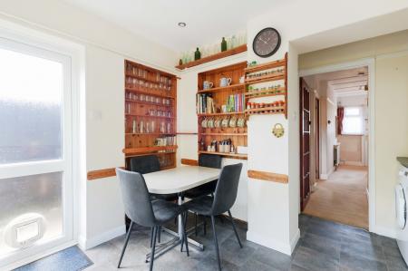 3 bedroom Semi-detached house for sale in Pams Way, Ewell, Epsom, KT19