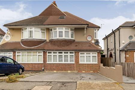 4 bedroom Semi-detached house for sale in Riverview Road, Ewell, Epsom, KT19
