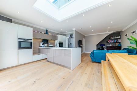 4 bedroom Semi-detached house for sale in Riverview Road, Ewell, Epsom, KT19