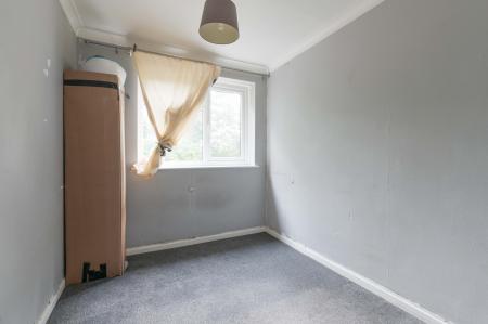 3 bedroom Terraced House for sale in Cumberland Close, Epsom, KT19