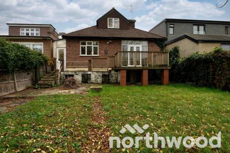 4 bedroom Detached bungalow for sale in Manor Drive, Ewell, Epsom, KT19