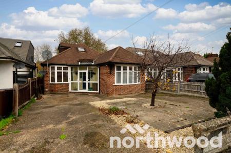 4 bedroom Detached bungalow for sale in Manor Drive, Ewell, Epsom, KT19