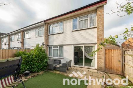 3 bedroom Terraced House for sale in Ormonde Avenue, Epsom, KT19