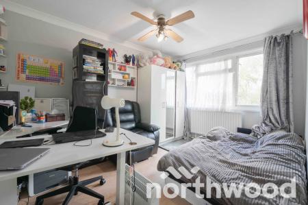 3 bedroom Terraced House for sale in Ormonde Avenue, Epsom, KT19