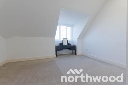 2 bedroom Flat for sale in Ruxley Lane, West Ewell, Epsom, KT19