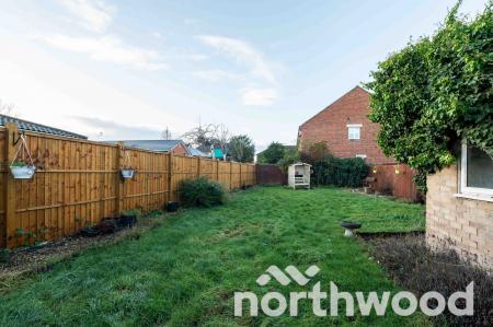 3 bedroom Semi-detached house for sale in Poplar Crescent, West Ewell, Epsom, KT19