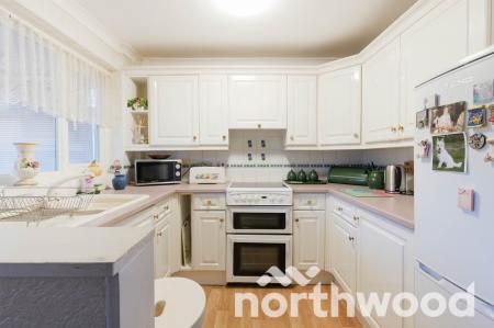 3 bedroom Semi-detached house for sale in Poplar Crescent, West Ewell, Epsom, KT19