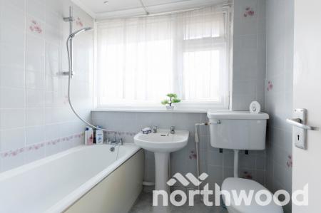 3 bedroom Semi-detached house for sale in Poplar Crescent, West Ewell, Epsom, KT19