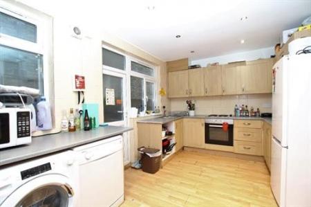 6 bedroom Terraced House to let in Kingston Road, Surbiton, Kingston upon Thames, KT1