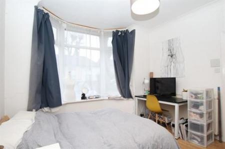 6 bedroom Terraced House to let in Kingston Road, Surbiton, Kingston upon Thames, KT1