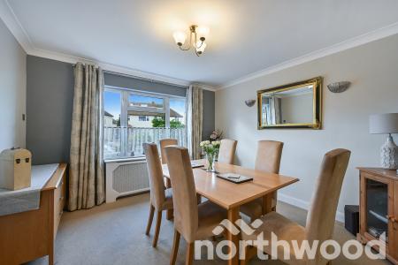 3 bedroom End of terrace house for sale in Danetree Road, Ewell, Epsom, KT19