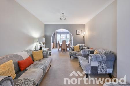 3 bedroom End of terrace house for sale in Danetree Road, Ewell, Epsom, KT19