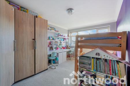 2 bedroom Maisonette for sale in Jasmin Road, West Ewell, Epsom, KT19