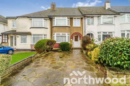 3 bedroom Terraced House for sale in Chessington Hill Park, Chessington, KT9