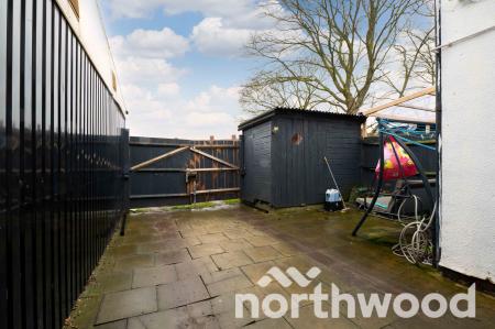 3 bedroom Terraced House for sale in Gainsborough Road, Epsom, KT19