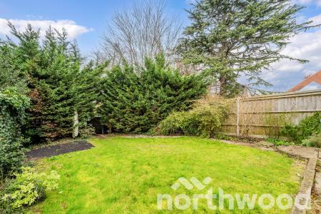 4 bedroom Terraced House for sale in Highridge Close, Epsom, KT18