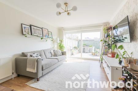 2 bedroom Maisonette for sale in Nightingale Drive, West Ewell, Epsom, KT19